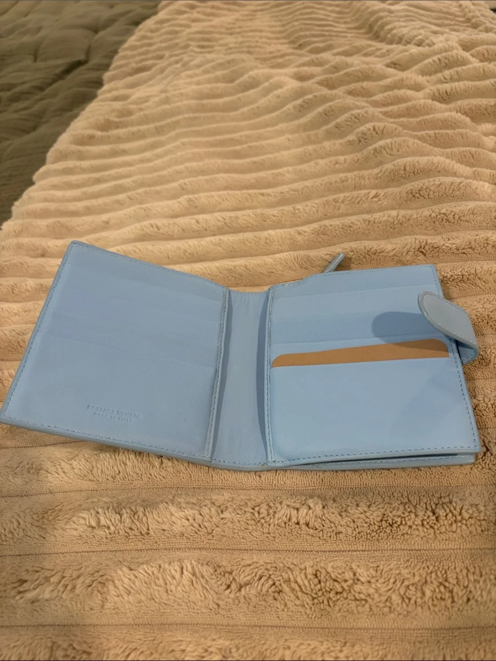 Bottega Veneta Light Blue Leather Wallet - Picture 2 of 6